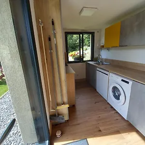 En Rez De Jardin Thénésol